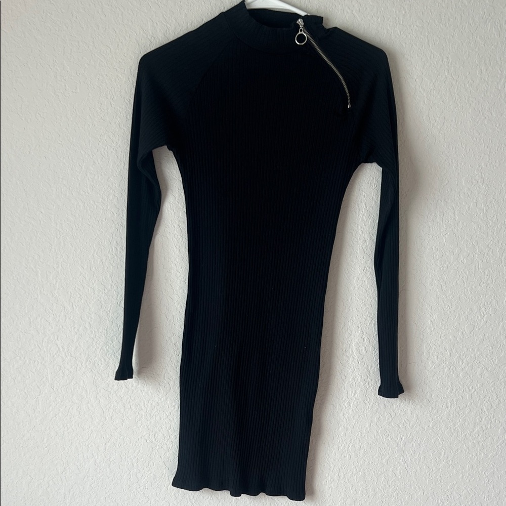 Forever 21 Black Long Sleeve Dress